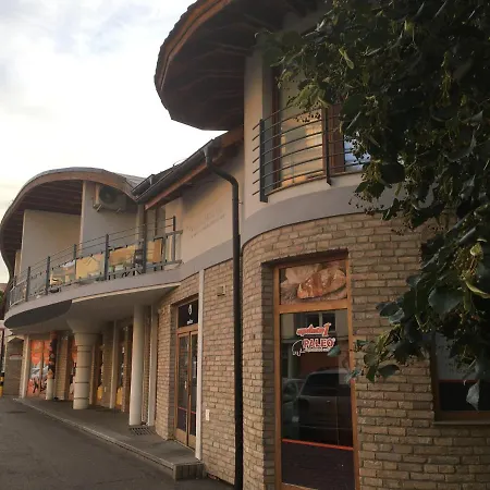 Konde B Апартаменты