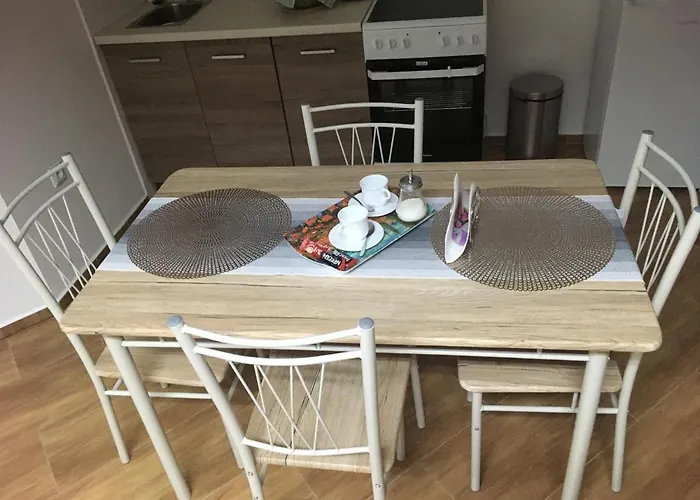 Konde B * Dunajská Streda